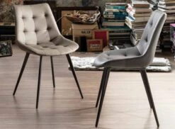 Chaise Capitonnée Et Pieds Métal Noir Laqué Kozy - Lot De 2