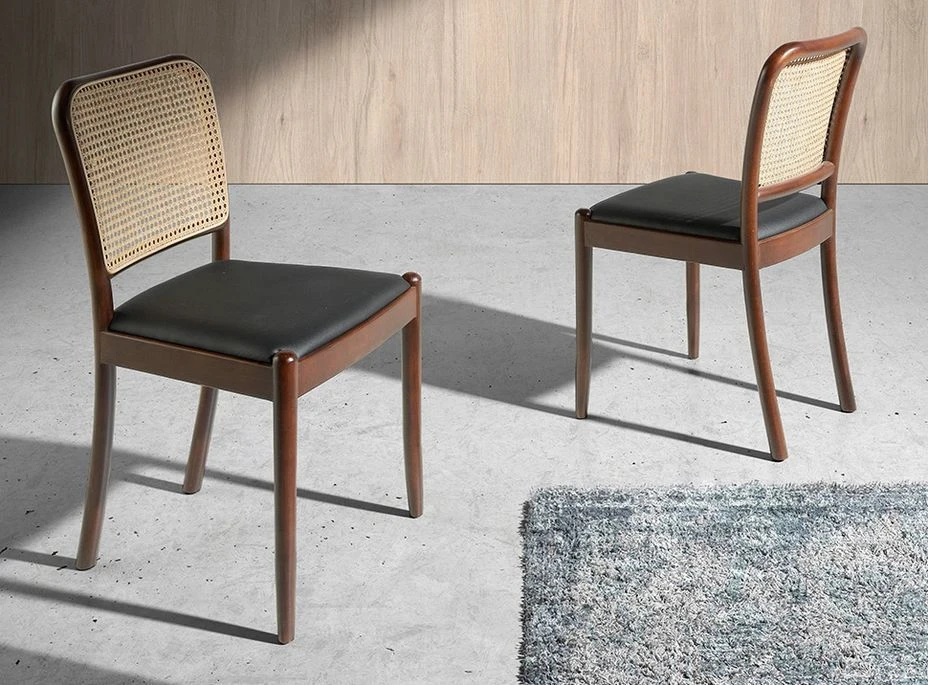 Chaise Rotin Simili Cuir Noir Et Bois De Frêne Emile - Lot De 2 4 Chaise Rotin Simili Cuir Noir Et Bois De Frêne Emile - Lot De 2 – Image 2