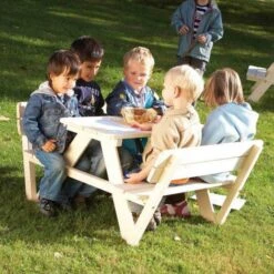 Pinolino Table Et Bancs Enfant épicéa Massif Clair Nicki & Lehne -Pino Soldes Boutique table et bancs enfant epicea massif clair nicki lehne 4035769026257 39153